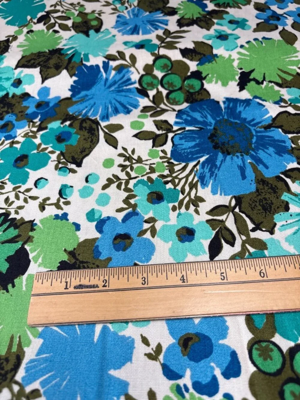 Dupont Upholstery Fabric Floral Print 1/2 yard x 46